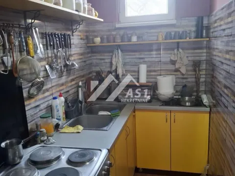 Prodaja, kuća, 266m², Futog, Novi Sad Sve Podlokacije - image 8