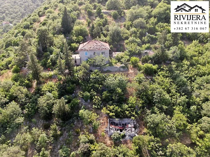 Prodaja, kuća, 140m², Kamenari, Herceg Novi