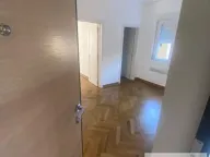 Prodaja, trosoban stan, 78m², Južni Bulevar, Vračar Sve Podlokacije - image 1