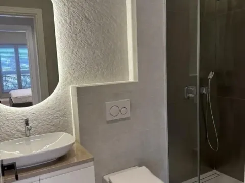 Izdavanje, dvosoban stan, 60m², Kotor, Crna Gora - image 8