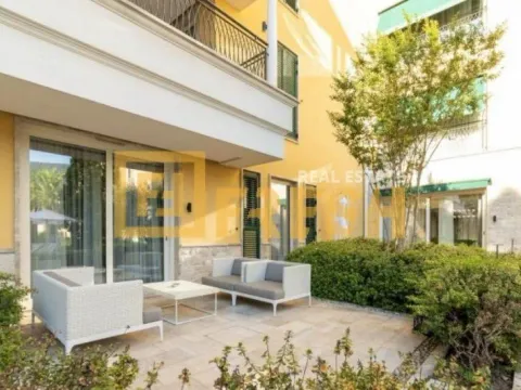 Prodaja, jednosoban stan, 90m², Herceg Novi, Crna Gora - image 16