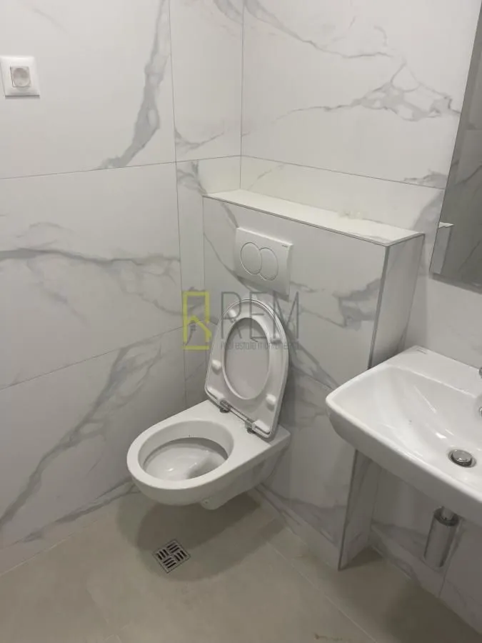 Prodaja, jednosoban stan, 45m², Stari Aerodrom, Podgorica