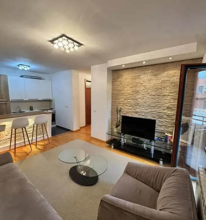 Prodaja, dvosoban stan, 52m², Stari grad, Novi Sad