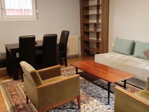 Izdavanje, dvosoban stan, 53m², Liman 2, Novi Sad Sve Podlokacije