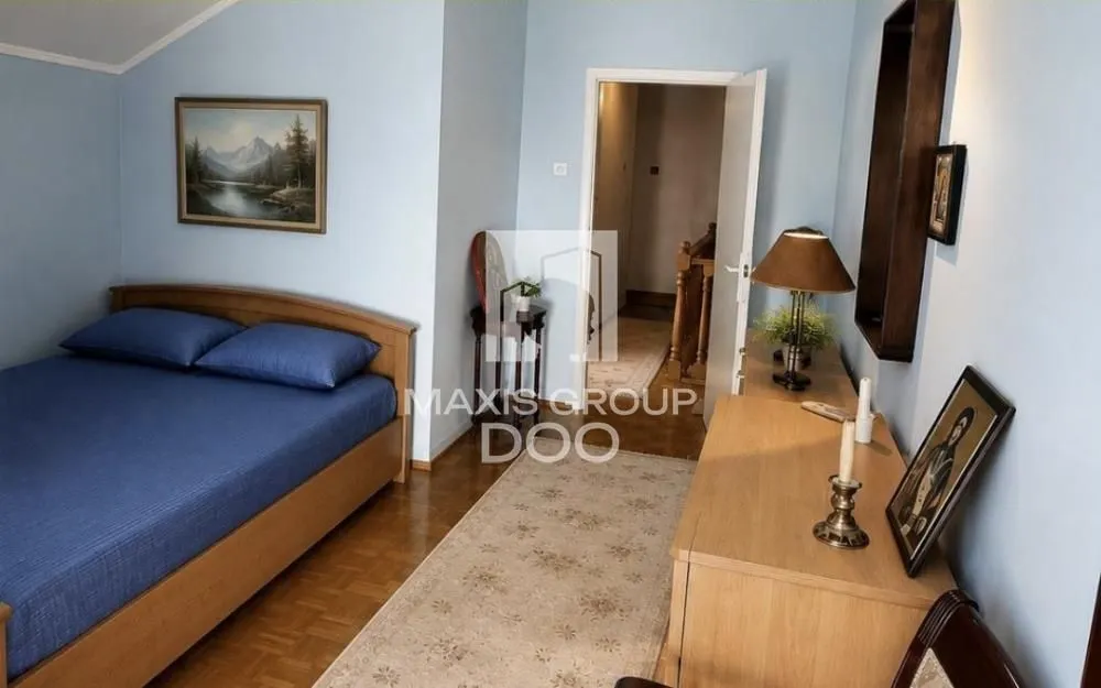 Prodaja, stan, 150m², Bežanija, Beograd