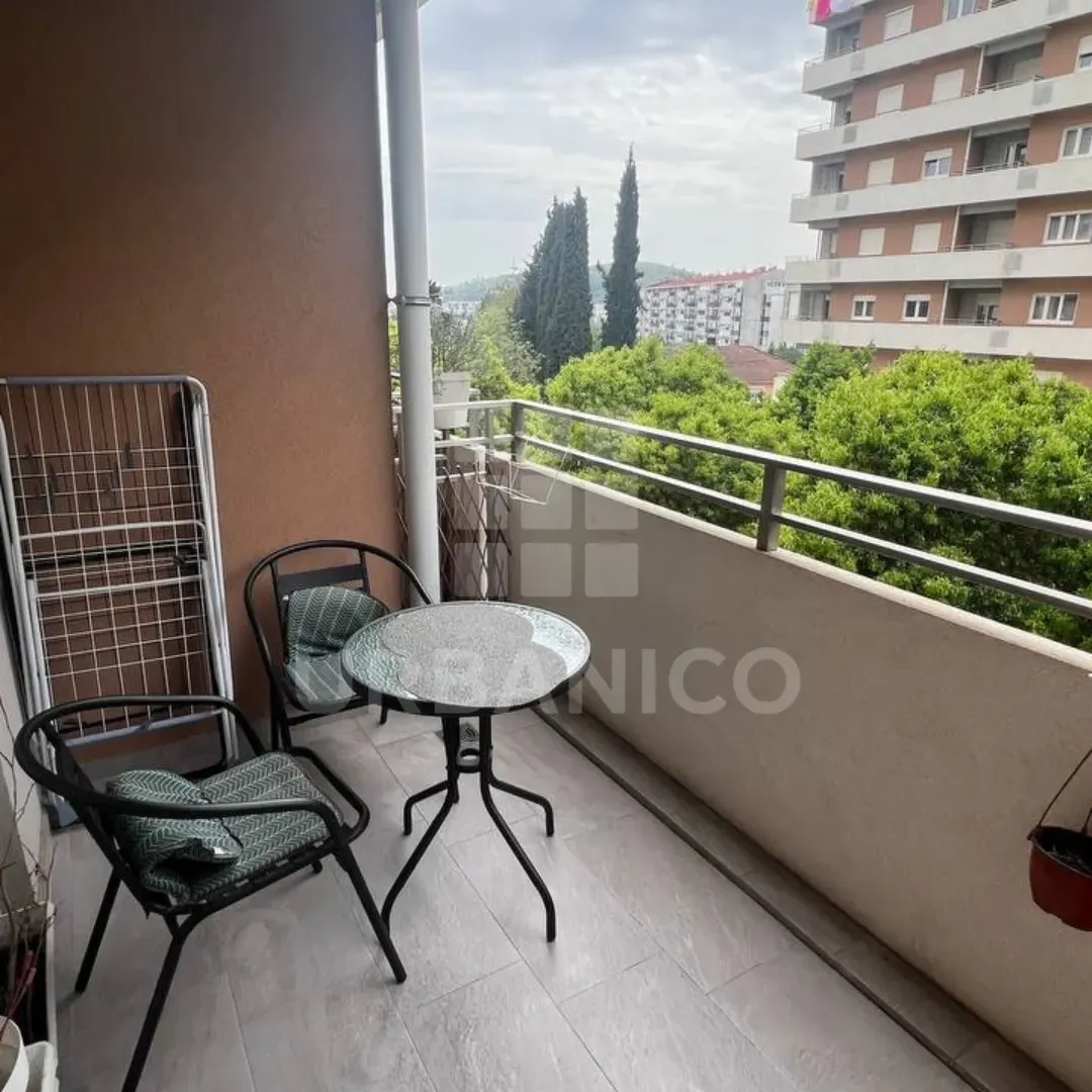 Rent, one bedroom apartment, 47m², Central Point, Podgorica