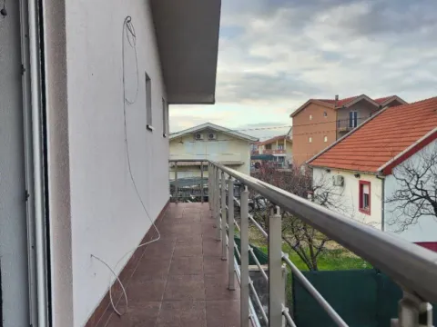 Sale, house, 200m², Karaburško Polje, Podgorica - image 7