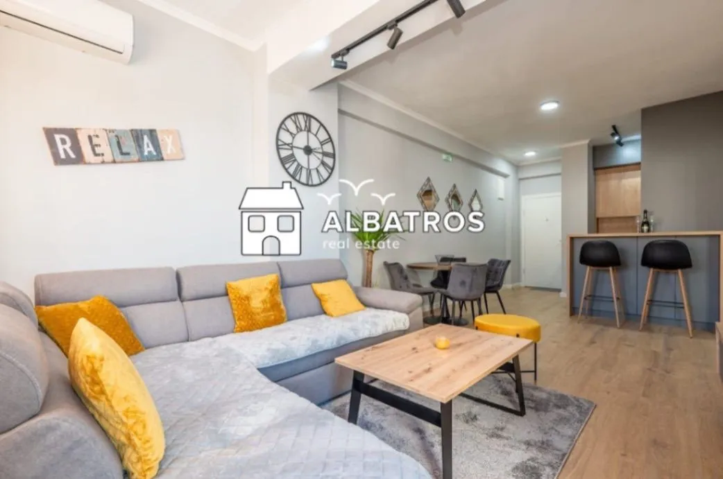 Rent, apartment, 45m², Centar, Bar