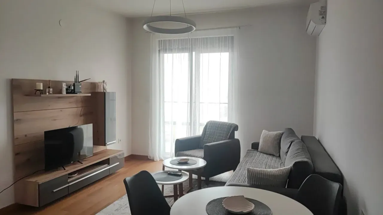 Rent, one bedroom apartment, 59m², Stara Varoš, Podgorica