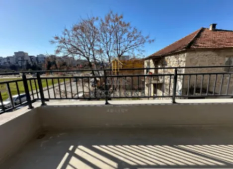 Izdavanje, trosoban stan, 115m², Preko Morače, Podgorica - image 2