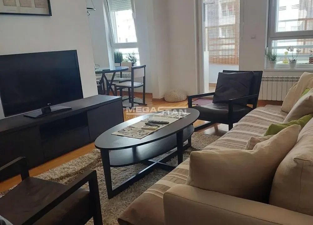 Rent, two bedroom apartment, 65m², Belvil, Beograd