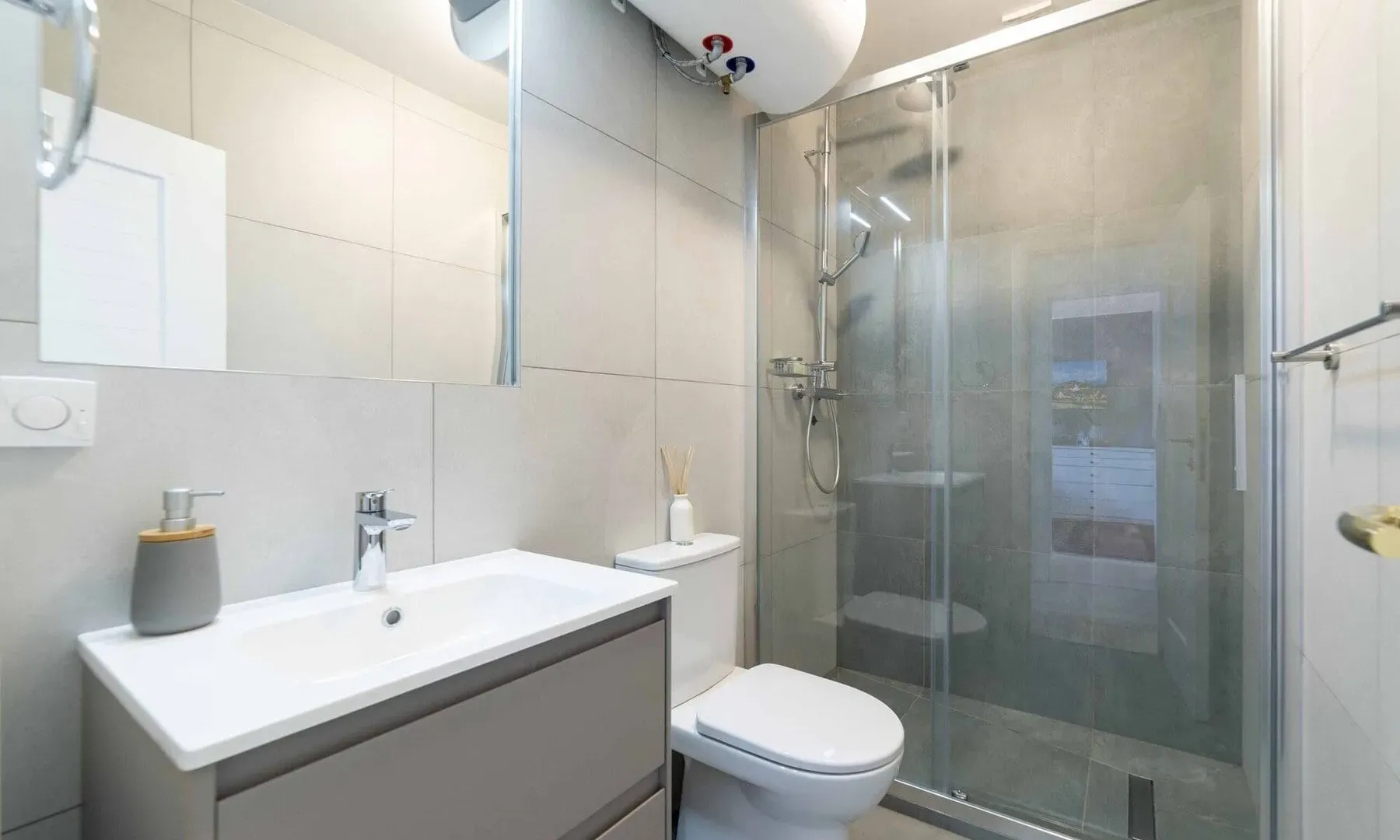 Prodaja, trosoban stan, 122m², Bratešići, Kotor