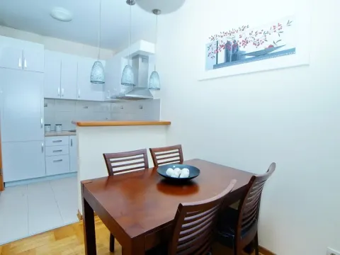 Rent, one bedroom apartment, 58m², Centar, Bar - image 6