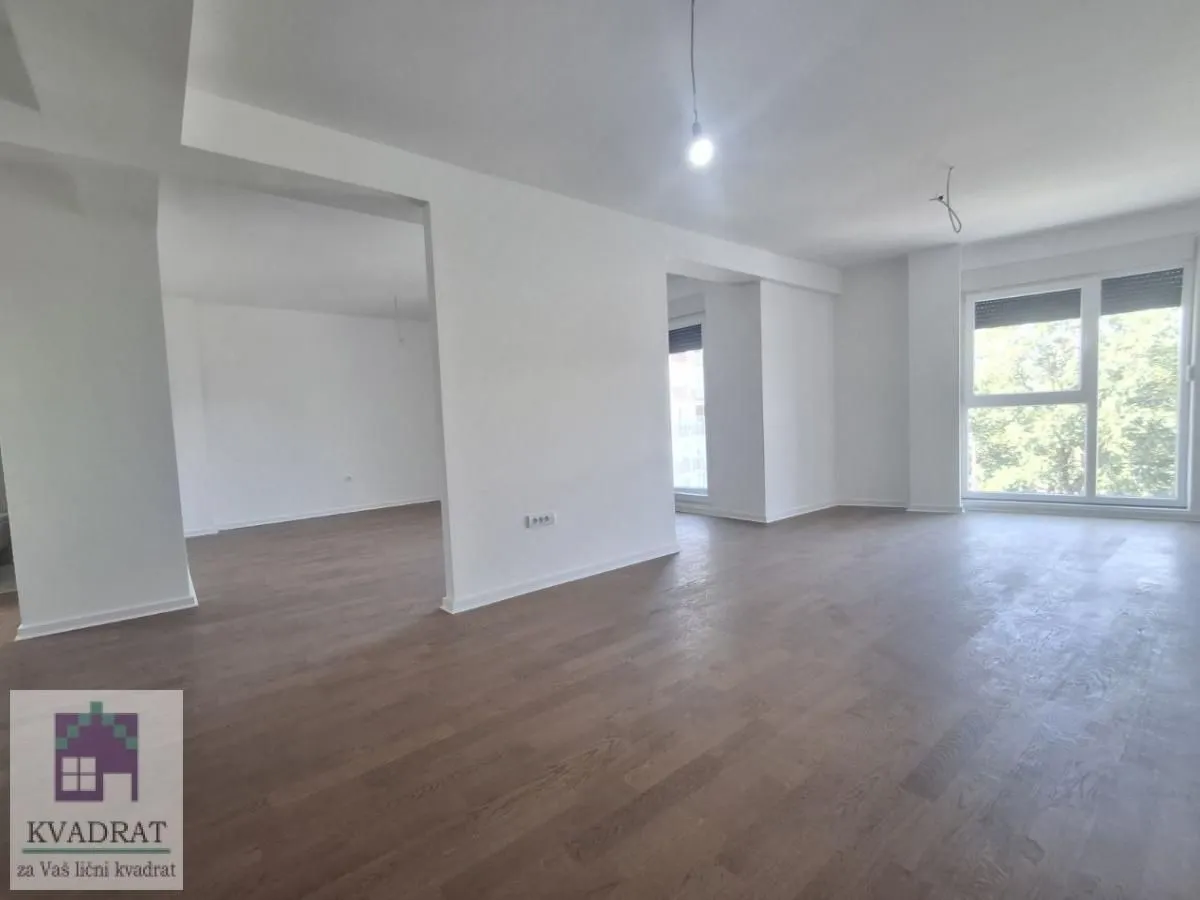 Prodaja, trosoban stan, 113m², Obrenovac, Beograd