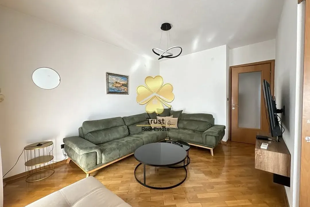 Rent, three bedroom apartment, 85m², Stari Aerodrom, Podgorica