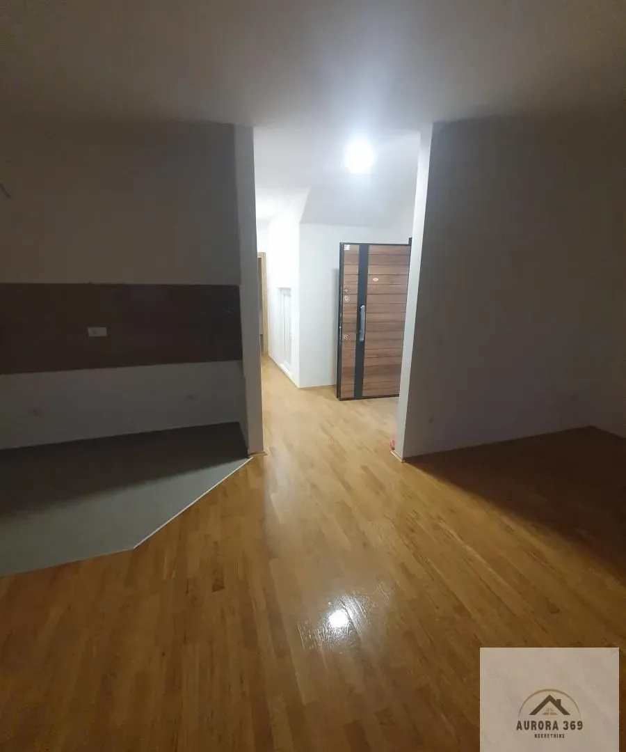 Prodaja, dvosoban stan, 58m², Mišeluk, Petrovaradin