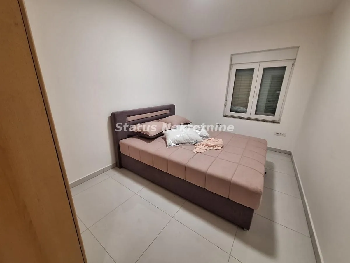 Izdavanje, dvosoban stan, 45m², Petrovaradin, Novi Sad