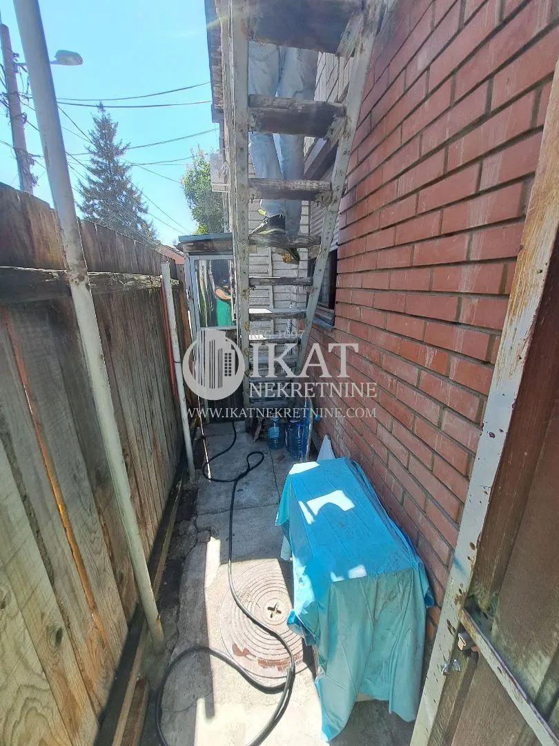 Prodaja, kuća, 65m², Lekino Brdo, Voždovac Sve Podlokacije