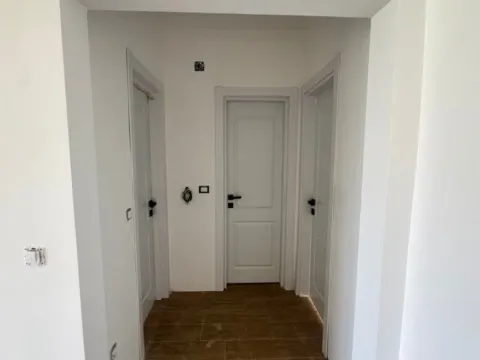 Sale, two bedroom apartment, 94m², Škaljari, Kotor - image 13