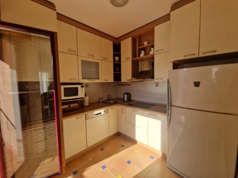 Izdavanje, stan, 100m², Preko Morače, Podgorica - image 11