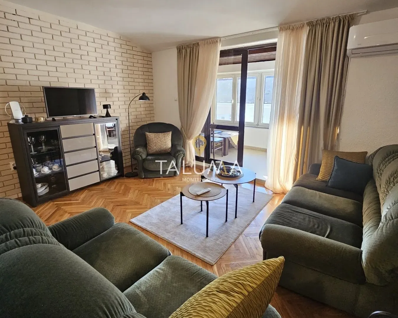 Prodaja, dvosoban stan, 75m², Centar, Podgorica