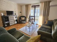 Prodaja, dvosoban stan, 75m², Centar, Podgorica - image 1