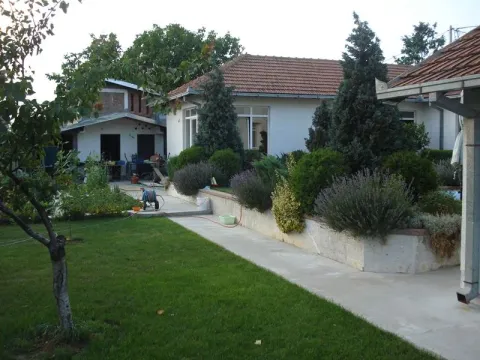 Prodaja, kuća, 400m², Barajevo (mesto), Barajevo - image 2