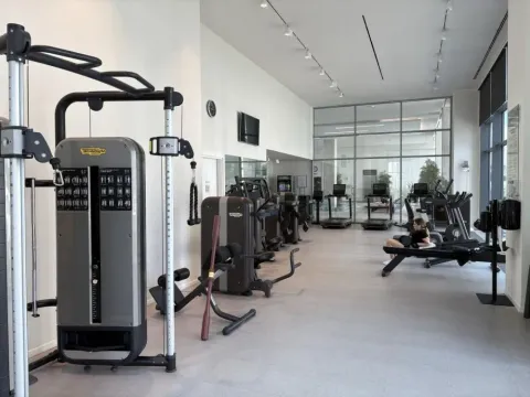 Izdavanje, trosoban stan, 92m², Savski Venac, Beograd - image 19