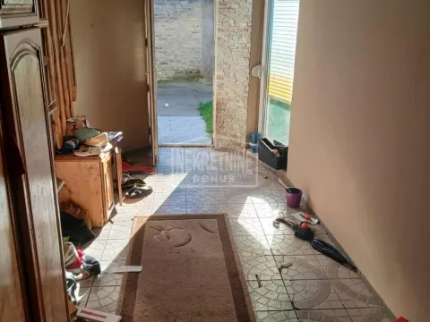 Prodaja, kuća, 126m², Gat, Subotica - image 11