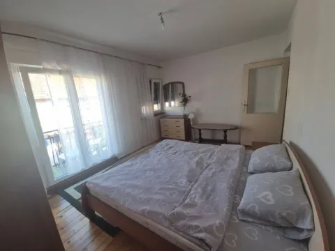 Izdavanje, jednosoban stan, 56m², Centar, Cetinje - image 5