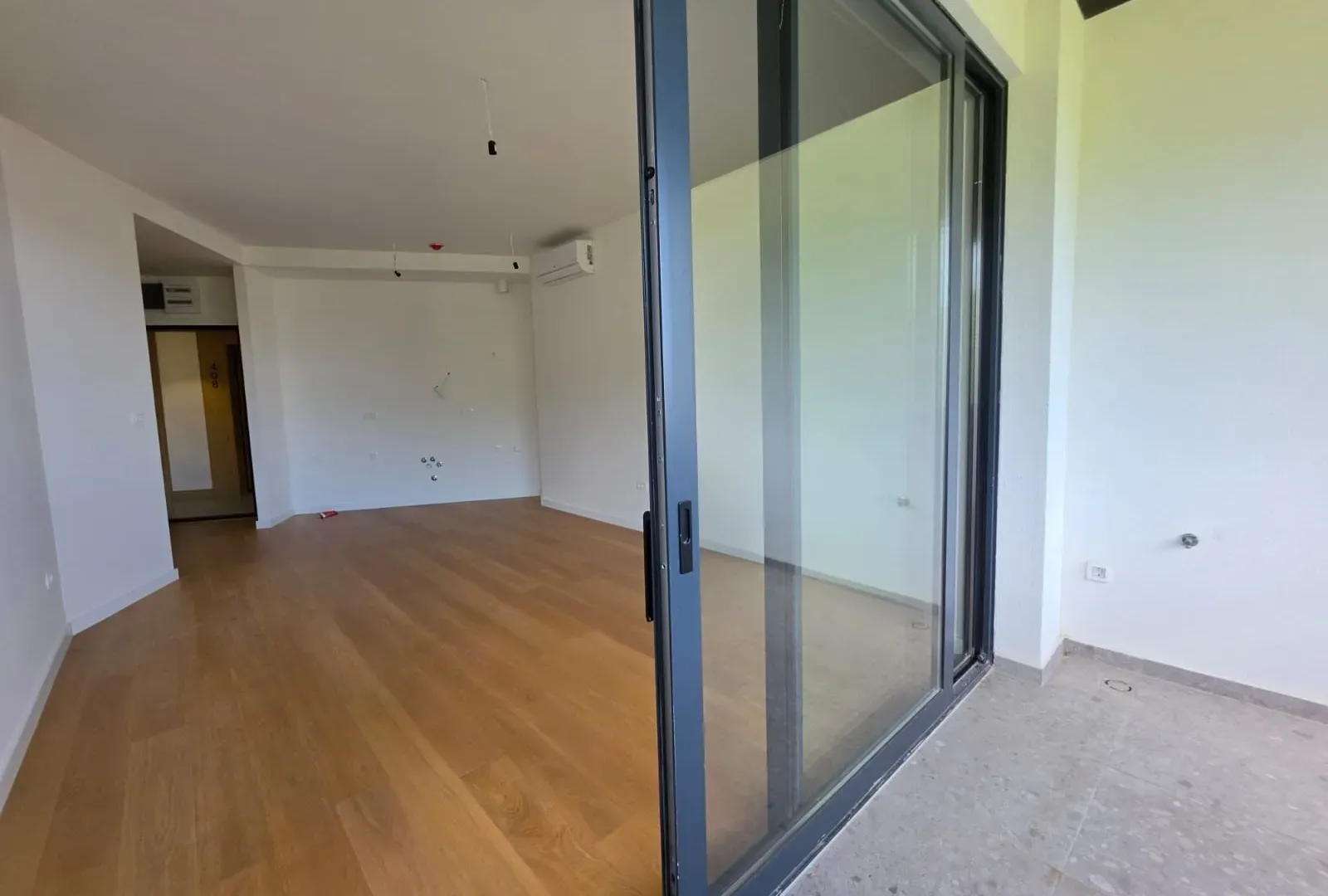 Prodaja, jednosoban stan, 54m², Bečići, Budva
