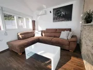 Rent, two bedroom apartment, 100m², Babin Do, Budva - image 2
