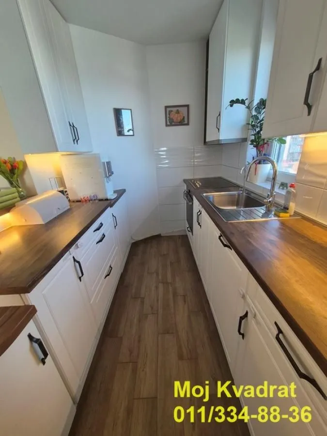 Prodaja, četvorosoban stan, 92m², Novi Banovci, Stara Pazova