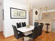 Rent, two bedroom apartment, 90m², Centar, Tivat - image 4