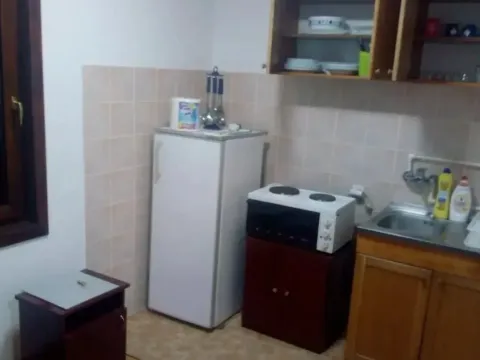 Prodaja, trosoban stan, 140m², Prolom Banja, Kuršumlija - image 6