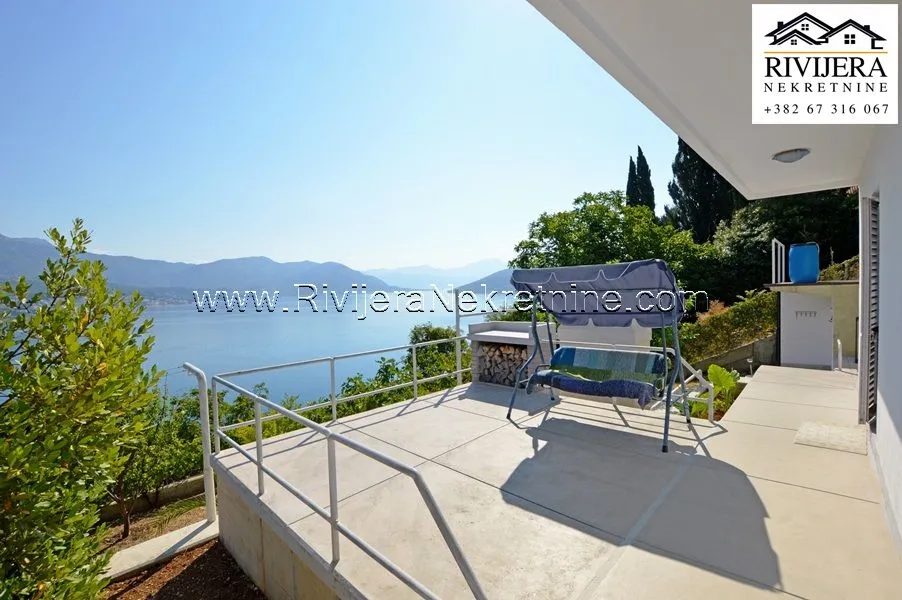 Sale, house, 100m², Njivice, Herceg Novi