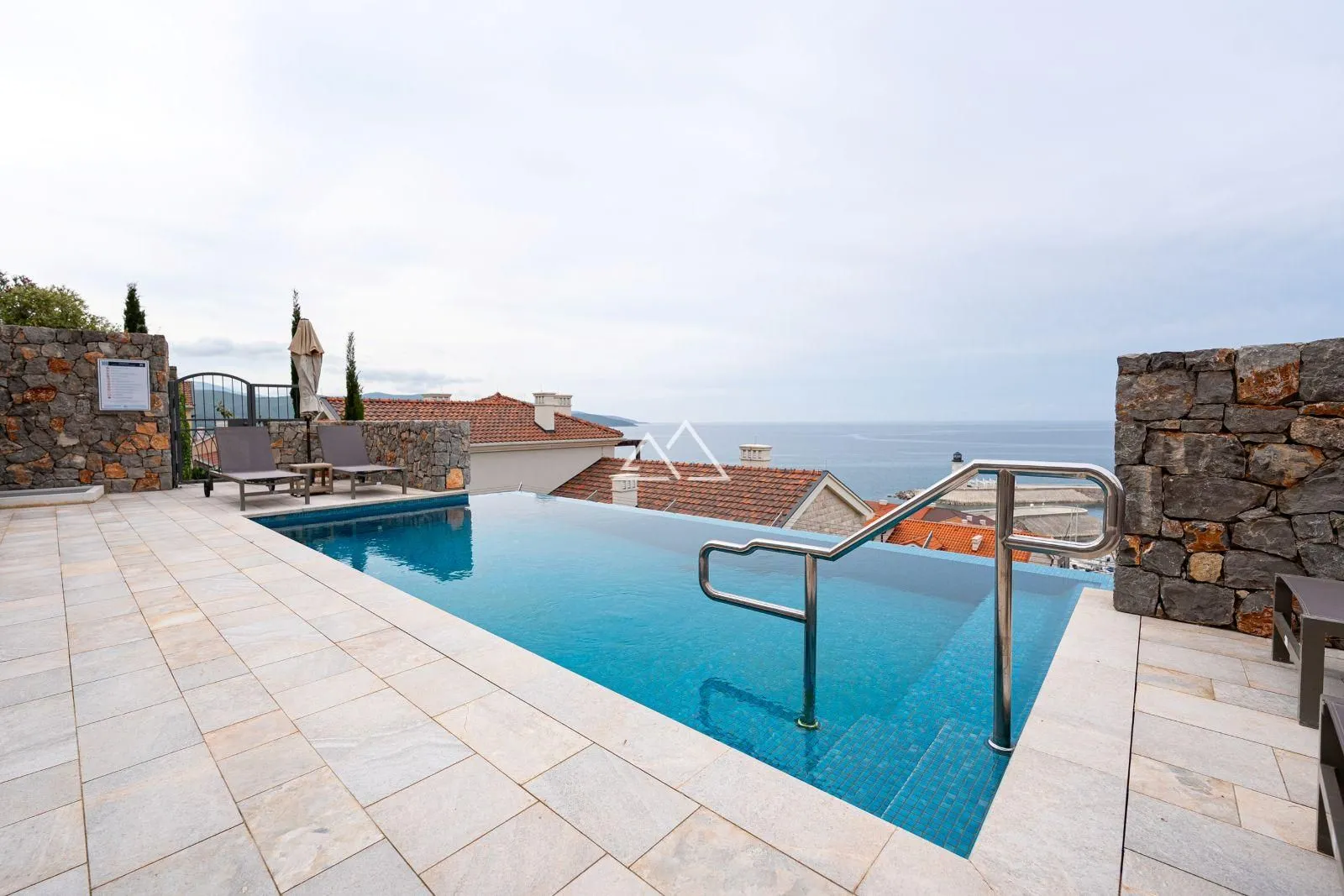 Prodaja, dvosoban stan, 114m², Luštica Bay, Tivat