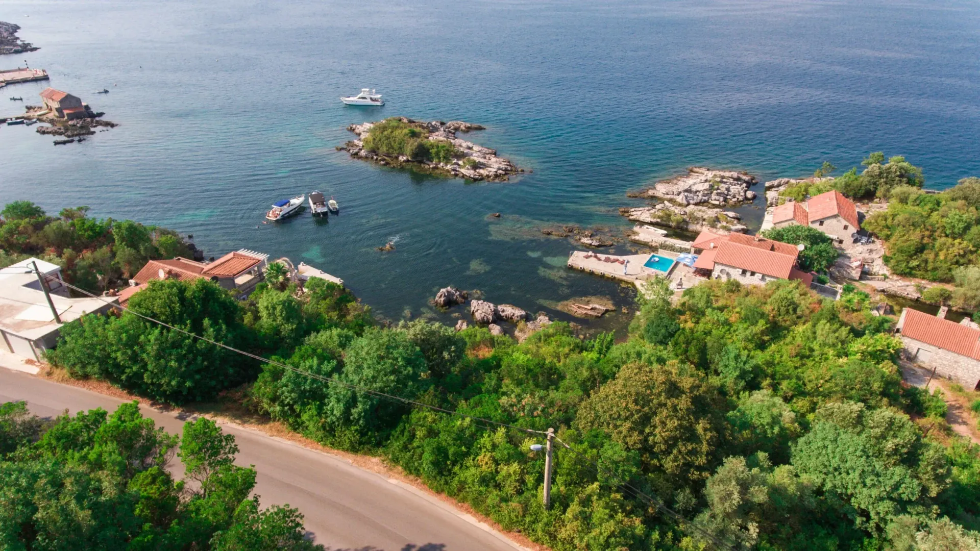 Prodaja, plac, 1506m², Kakrc, Tivat