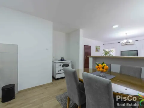 Izdavanje, dvosoban stan, 120m², Zabjelo, Podgorica - image 8