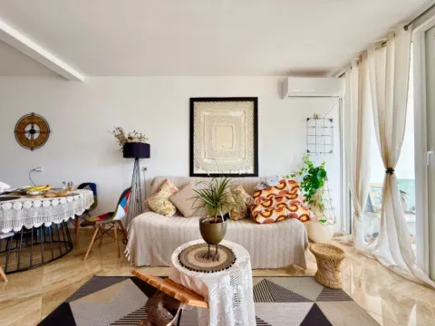 Izdavanje, dvosoban stan, 60m², Hladna Uvala, Bar - image 5