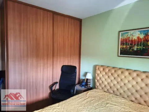 Prodaja, trosoban stan, 77m², Centar, Kragujevac - image 9