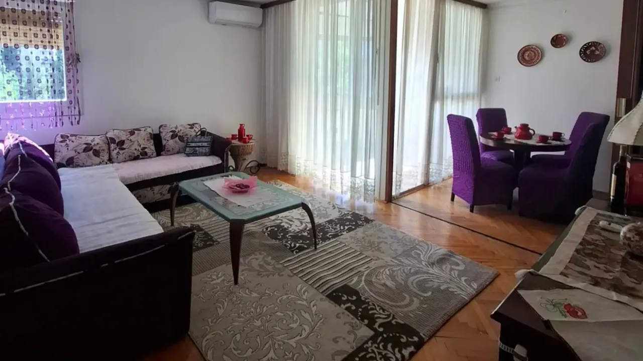 Rent, two bedroom apartment, 86m², Blok 5, Podgorica