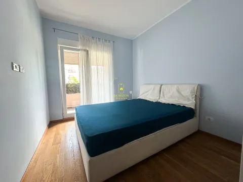 Prodaja, jednosoban stan, 50m², City Kvart, Podgorica - image 8