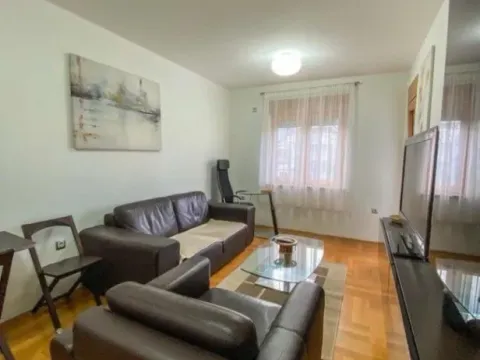 Izdavanje, jednosoban stan, 45m², Preko Morače, Podgorica - image 6