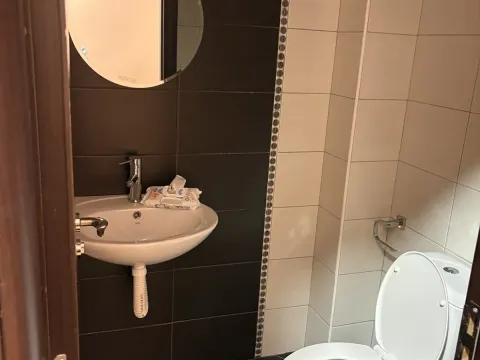 Izdavanje, dvosoban stan, 70m², Zabjelo, Podgorica - image 10