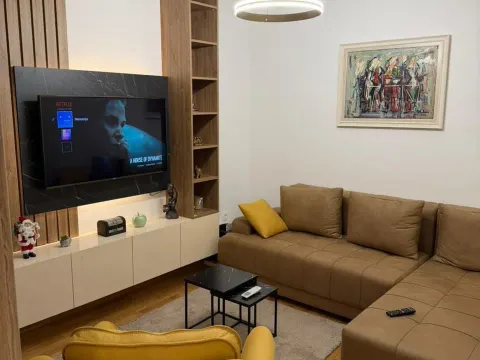 Sale, two bedroom apartment, 49m², Bečići, Budva - image 3