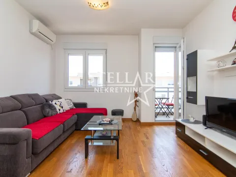 Izdavanje, jednosoban stan, 45m2, City Kvart, Podgorica Izdavanje, jednosoban stan, 45m2, City Kvart, Podgorica