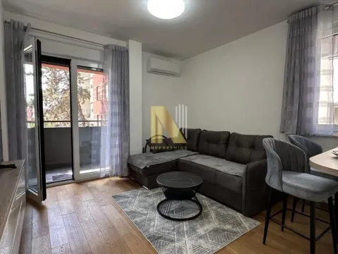 Izdavanje, jednosoban stan, 45m², Bulevar Oslobodjenja, Novi Sad Sve Podlokacije - image 3