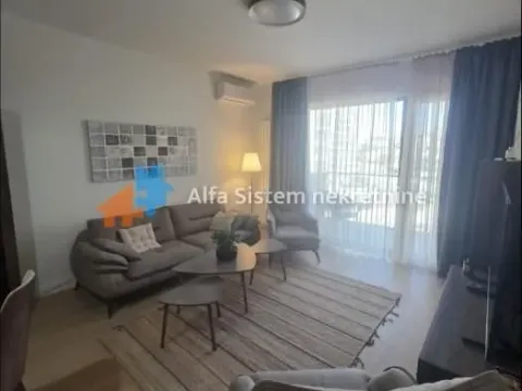 Izdavanje, trosoban stan, 76m², Savski Venac, Beograd - image 5