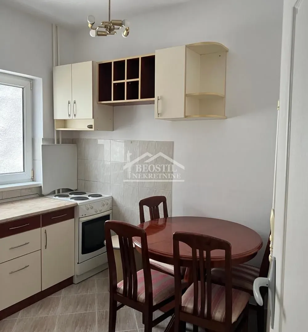 Prodaja, jednosoban stan, 27m², Autokomanda, Voždovac Sve Podlokacije